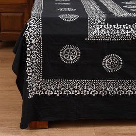 Hand Block Batik Print Cotton Double Bedsheet Set (108 x 90 in) 04
