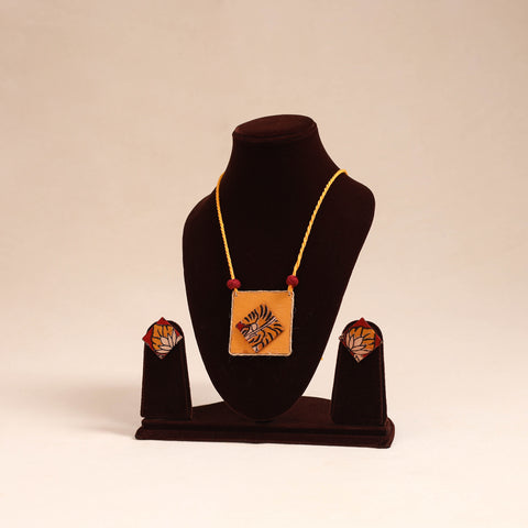 Orange - handmade fabart necklace set 17 - handcrafted