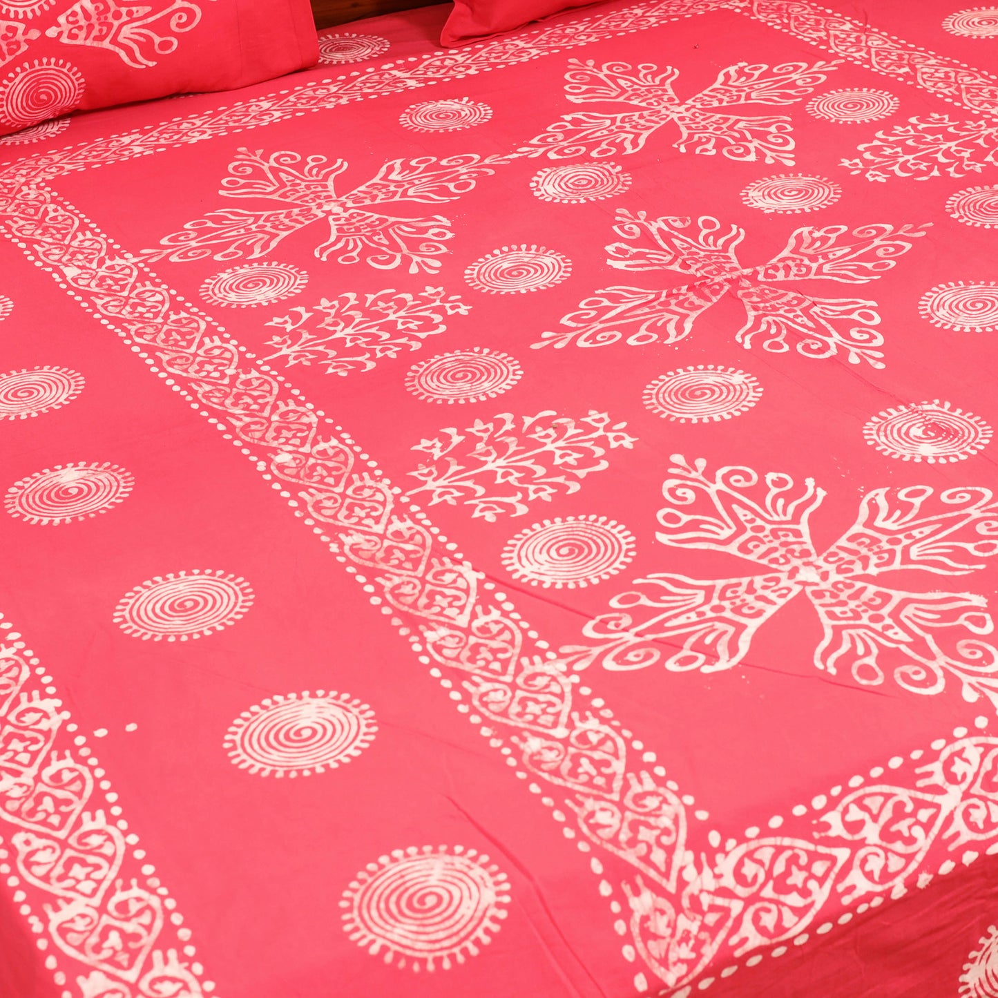 Hand Block Batik Print Cotton Double Bedsheet Set (108 x 90 in) 07