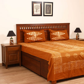 Hand Block Batik Print Cotton Double Bedsheet Set (108 x 90 in) 08