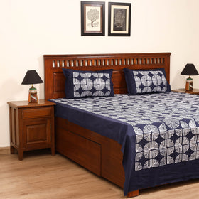 Hand Block Batik Print Cotton Double Bedsheet Set (108 x 90 in) 09
