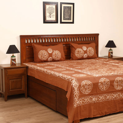 Hand Block Batik Print Cotton Double Bedsheet Set (108 x 90 in) 10