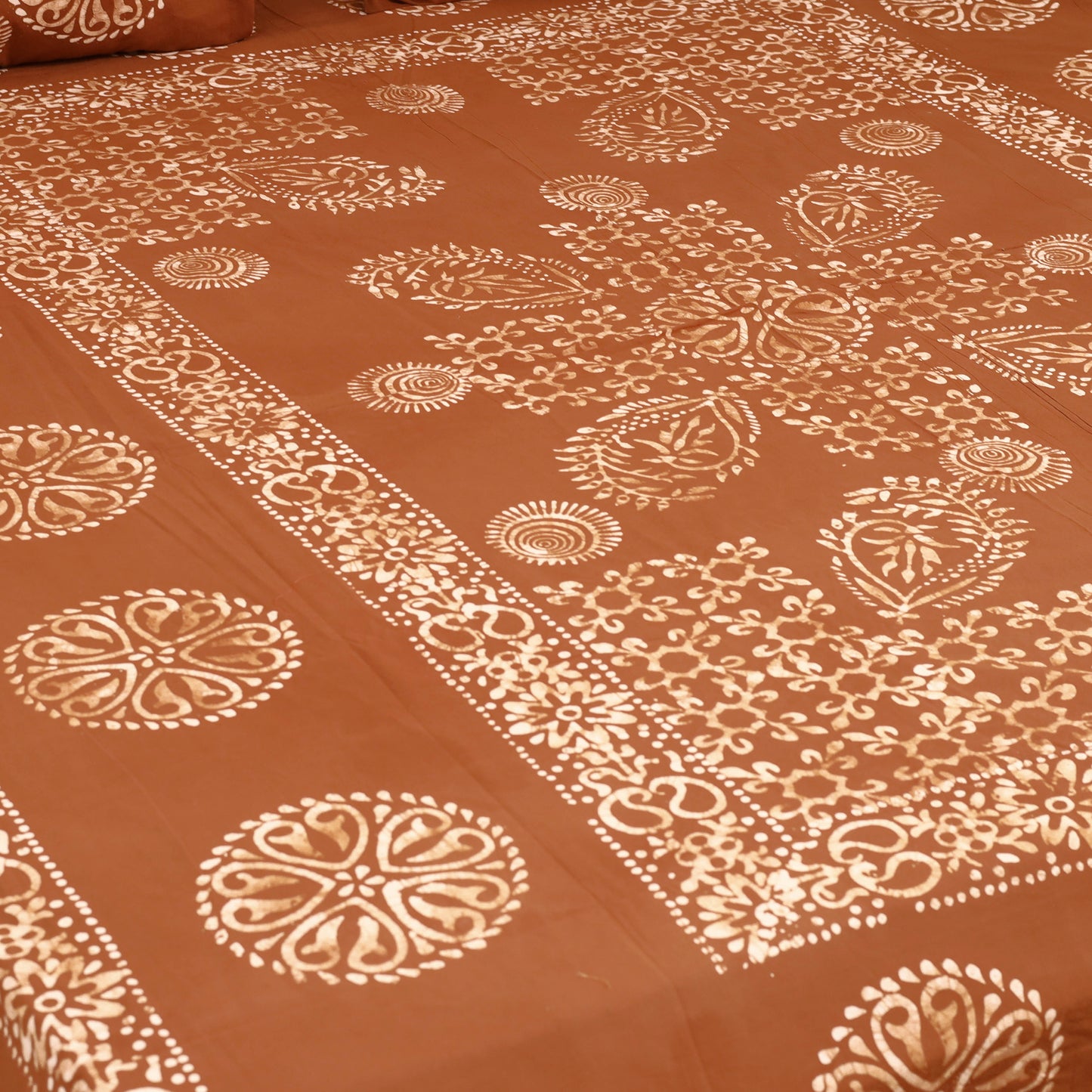 Hand Block Batik Print Cotton Double Bedsheet Set (108 x 90 in) 10