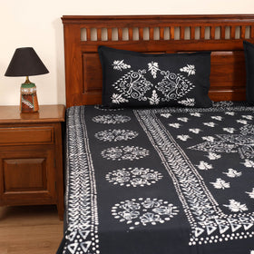 Hand Block Batik Print Cotton Double Bedsheet Set (108 x 90 in) 11