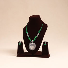 Green - german silver necklace set with beads 52