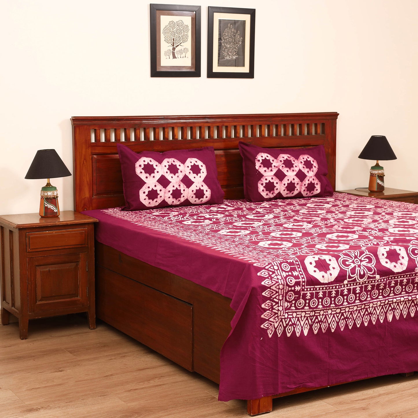 Hand Block Batik Print Cotton Double Bedsheet Set (108 x 90 in) 14