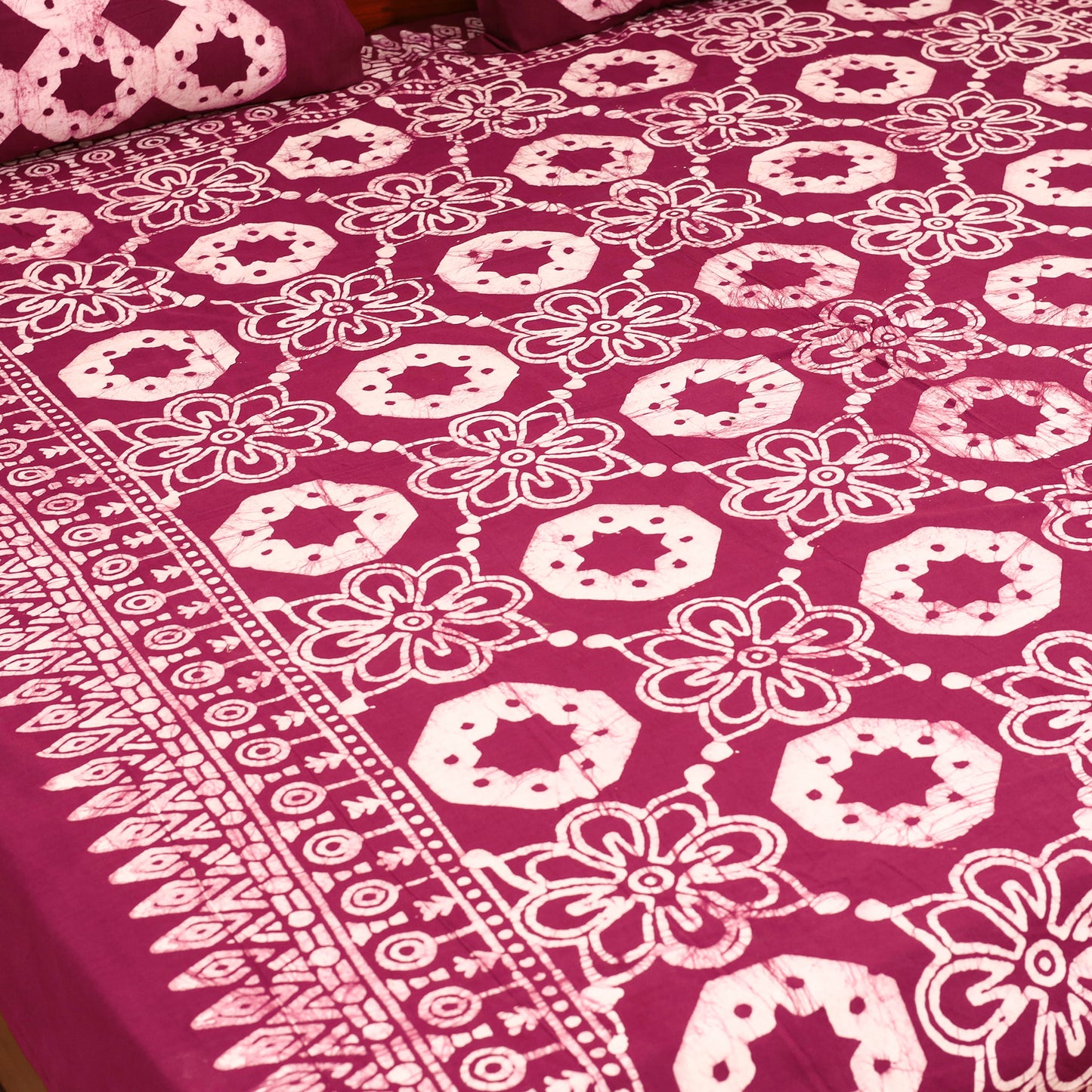 Hand Block Batik Print Cotton Double Bedsheet Set (108 x 90 in) 14