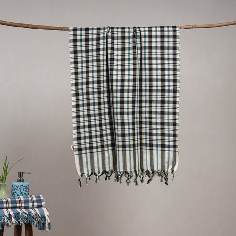 Handloom fine cotton checks bath towel 16 - handcrafted