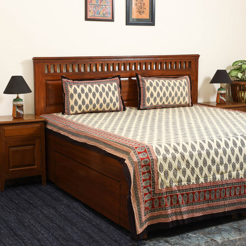 Beige - cotton double bagru bed sheet set (108 x 90 in) 16