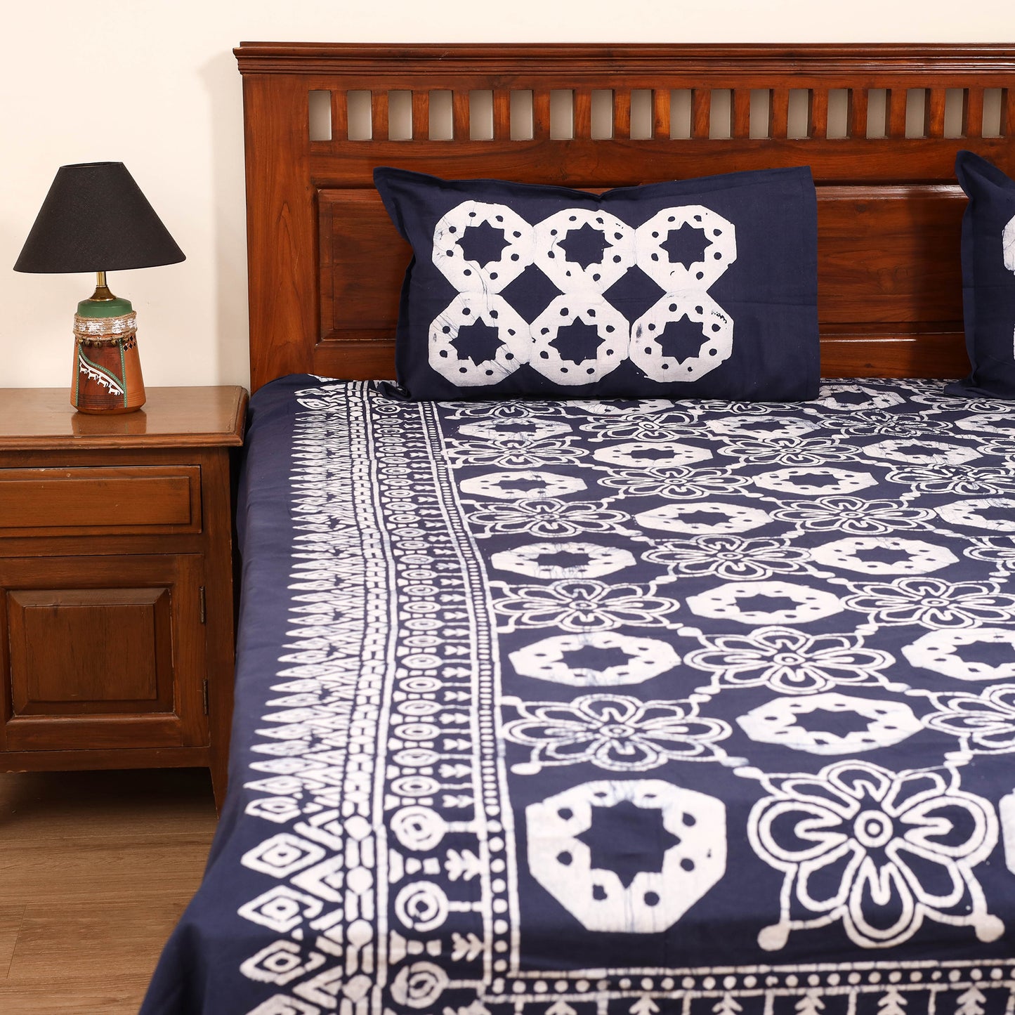 Hand Block Batik Print Cotton Double Bedsheet Set (108 x 90 in) 16
