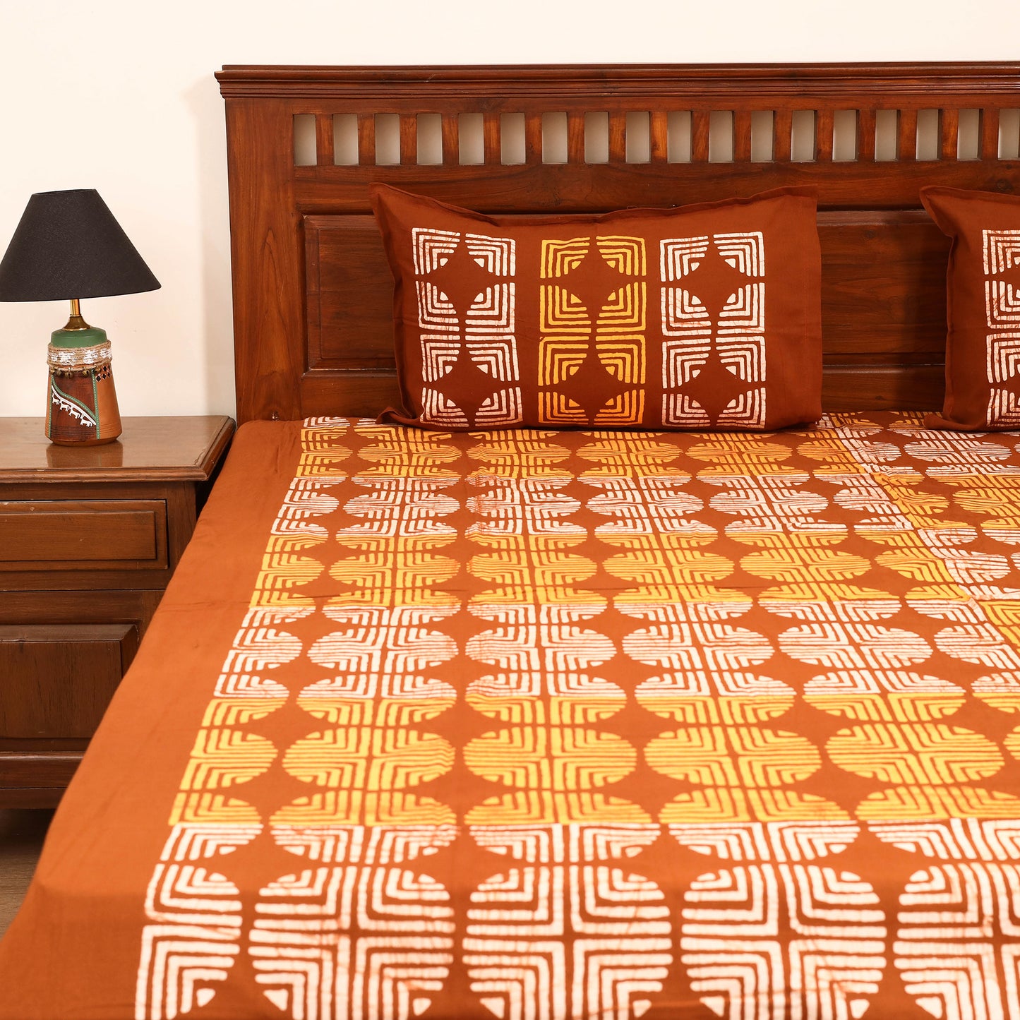 Hand Block Batik Print Cotton Double Bedsheet Set (108 x 90 in) 17