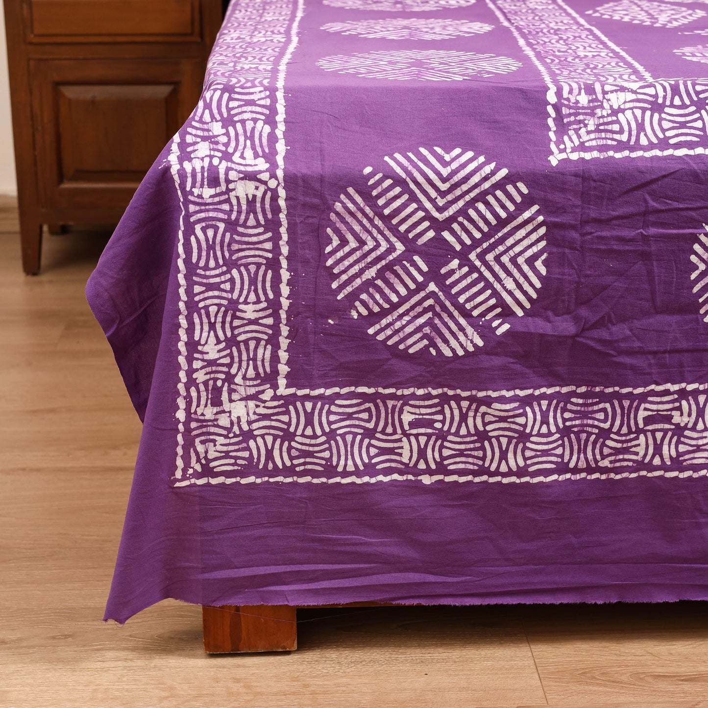 Hand Block Batik Print Cotton Double Bedsheet Set (108 x 90 in) 20