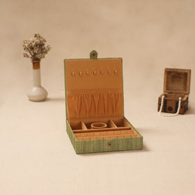 Green - Handpainted Kalamkari Natural Dyed Ghicha Silk Jewellery Box 13