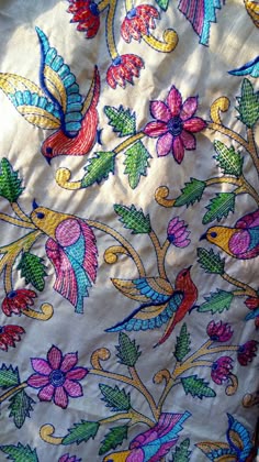 Sada kantha embroidery