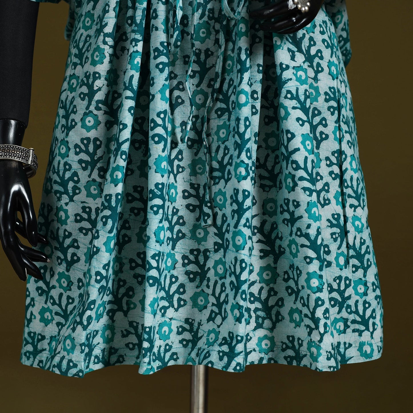 Hand batik cotton medium kaftan 54 - handcrafted