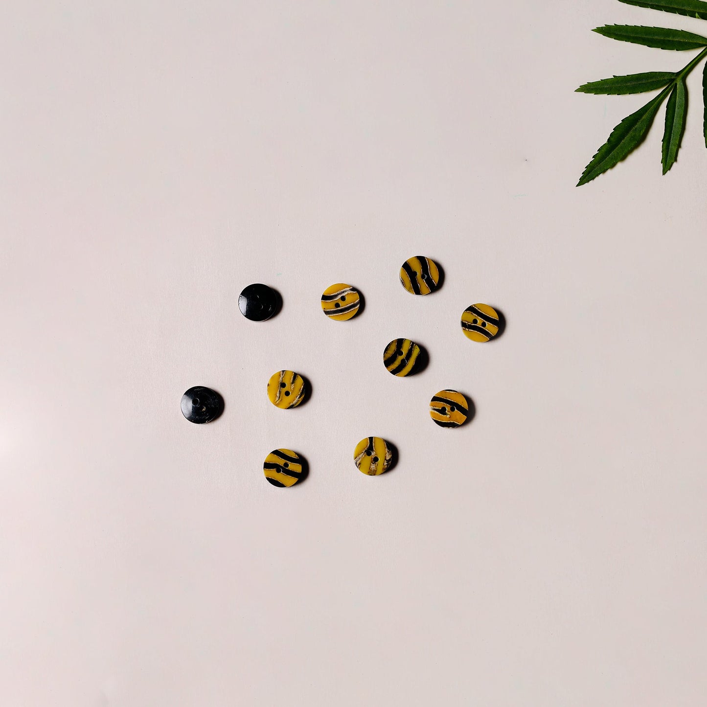 1.1cm hand carved bone clothing button (set of 10) 14