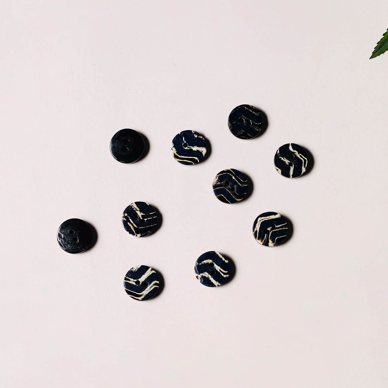 1.2cm hand carved horn clothing button (set of 10) 03