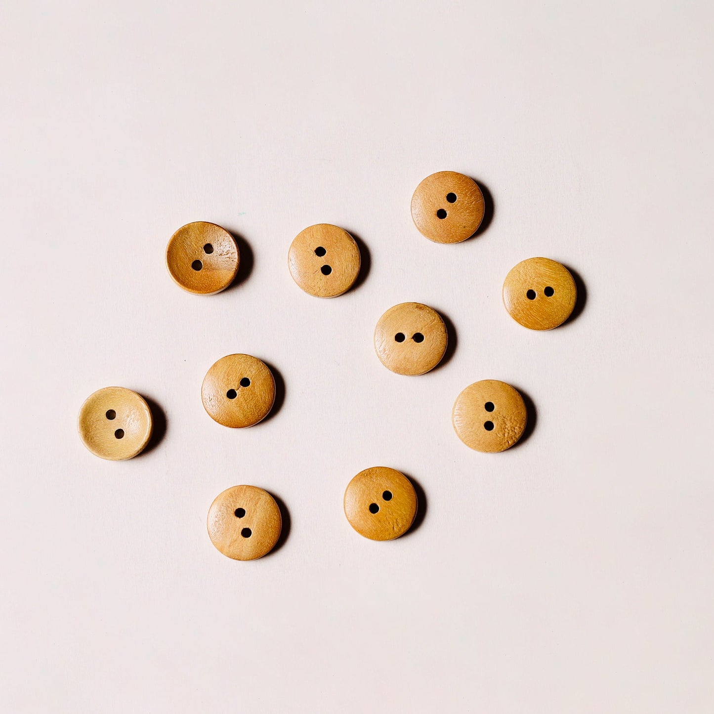 1.4cm hand carved sheesham wood clothing button (set of 10)