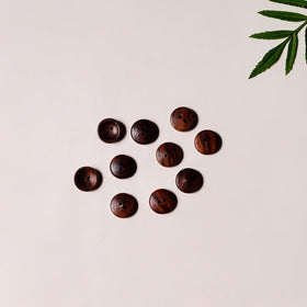 1.5cm hand carved sheesham wood clothing button (set of 10)