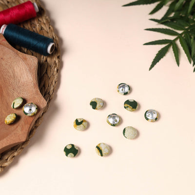  Buttonbaaz Handmade Fabric Button Small 