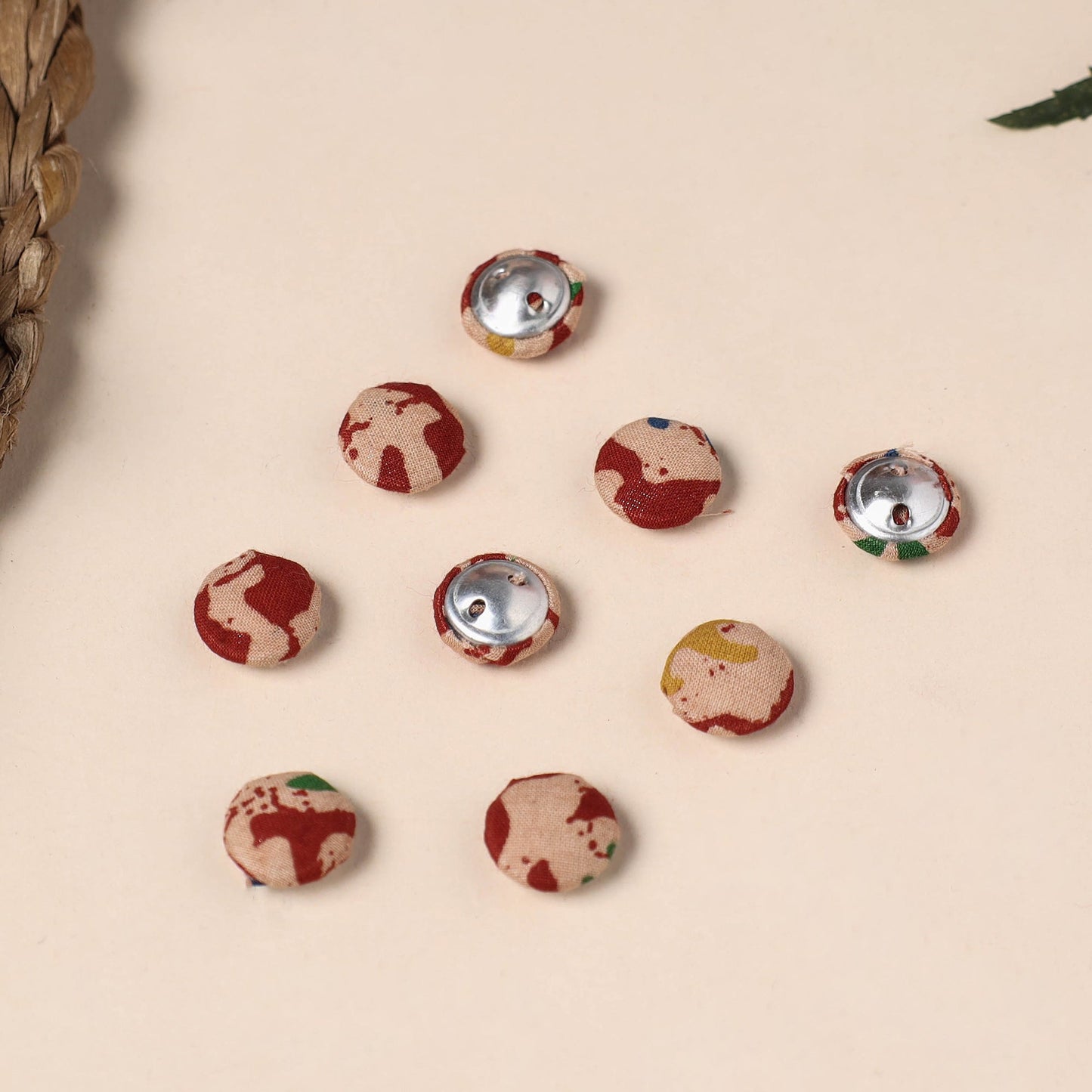  Buttonbaaz Handmade Fabric Button Small 