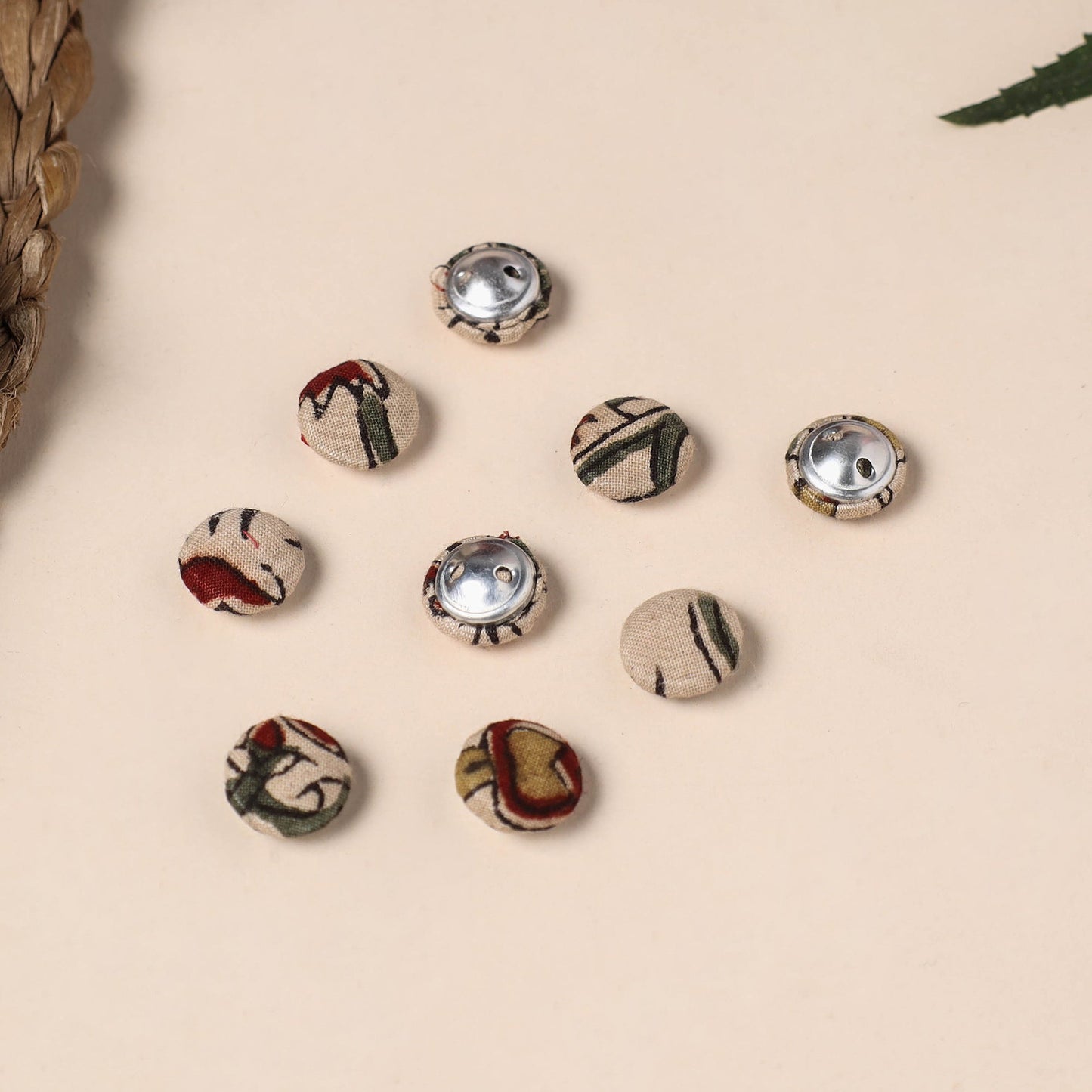  Buttonbaaz Handmade Fabric Button Small 