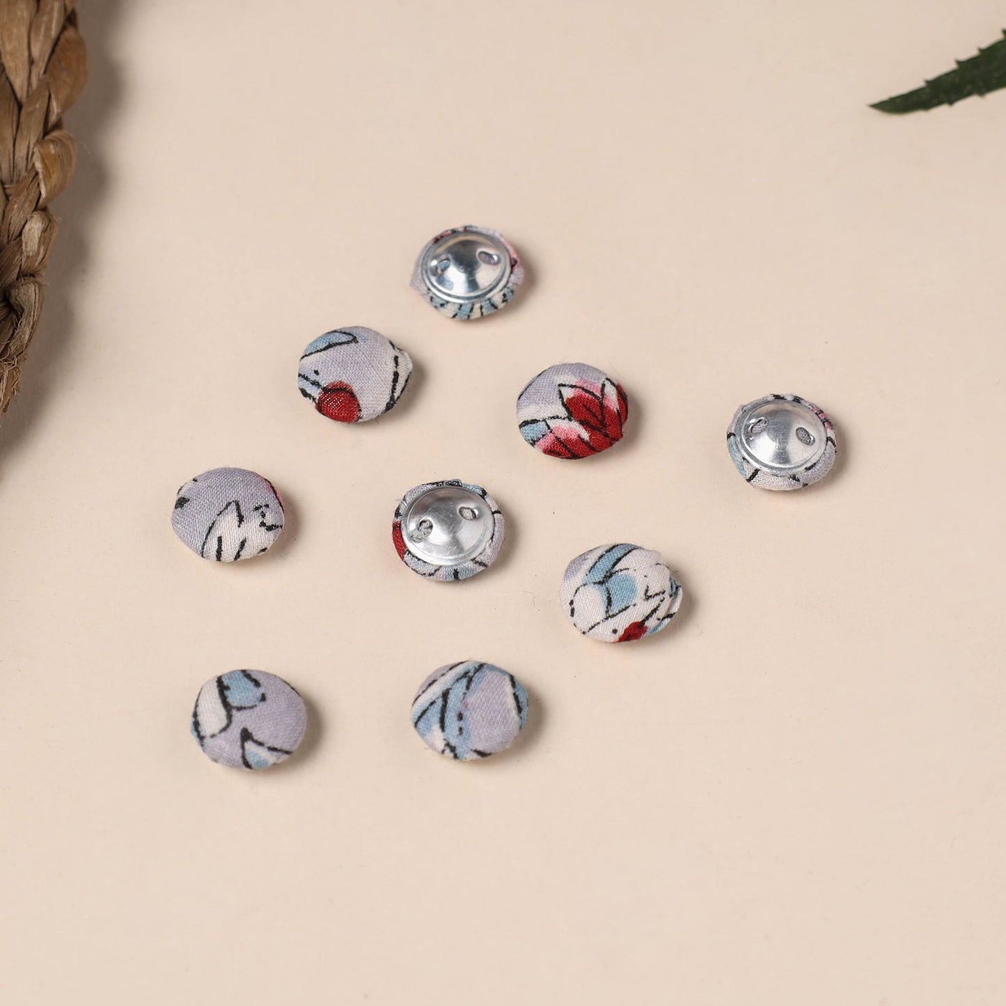  Buttonbaaz Handmade Fabric Button Small 