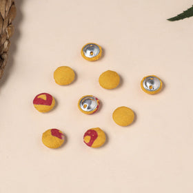  Buttonbaaz Handmade Fabric Button Small 