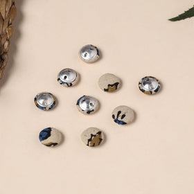  Buttonbaaz Handmade Fabric Button Small 