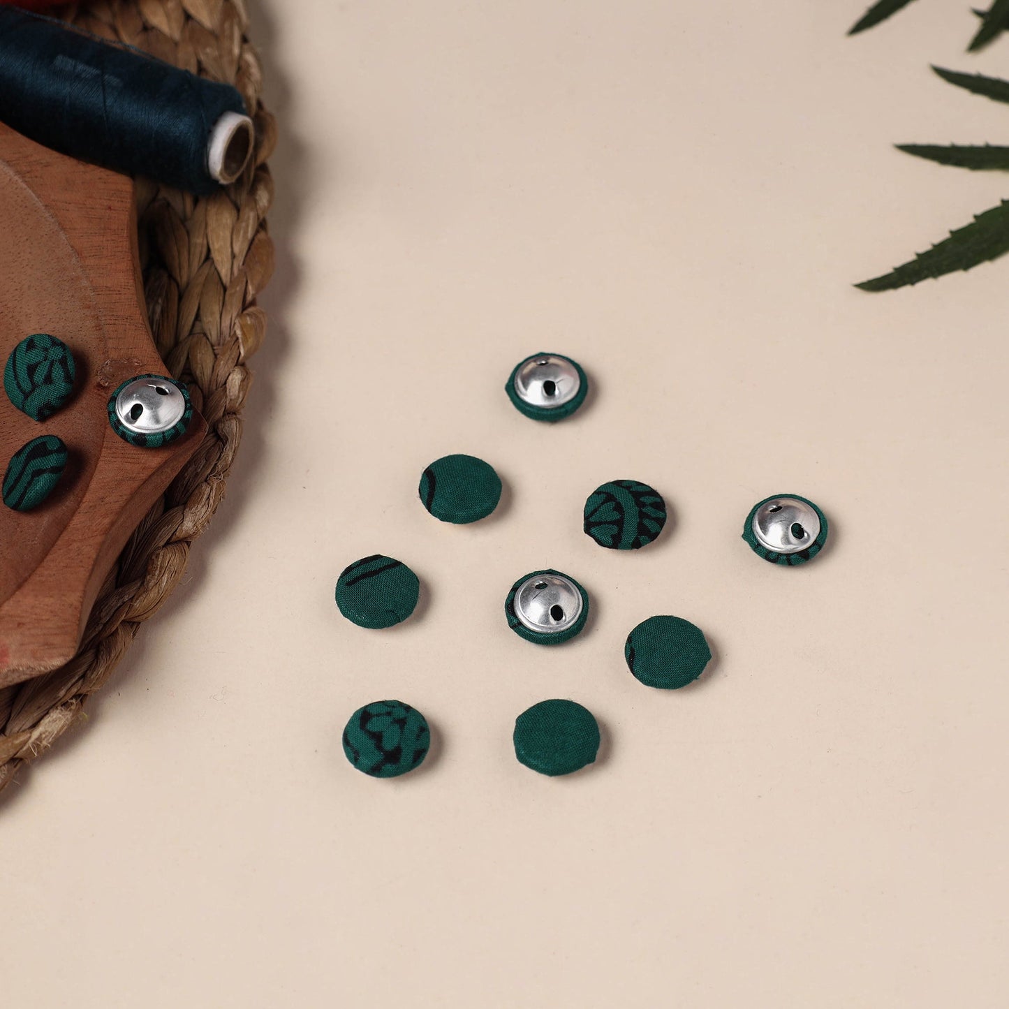  Buttonbaaz Handmade Fabric Button Small 