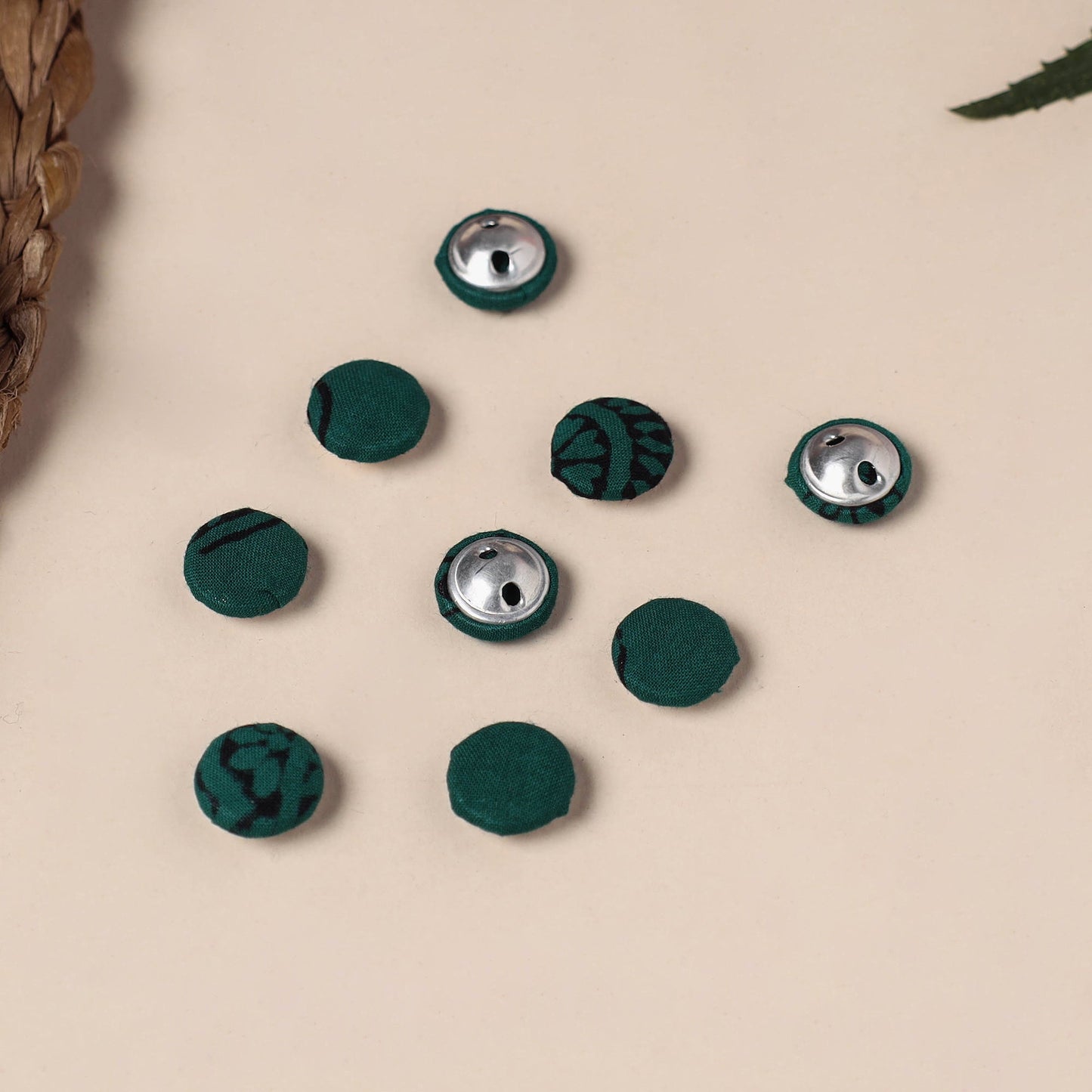  Buttonbaaz Handmade Fabric Button Small 