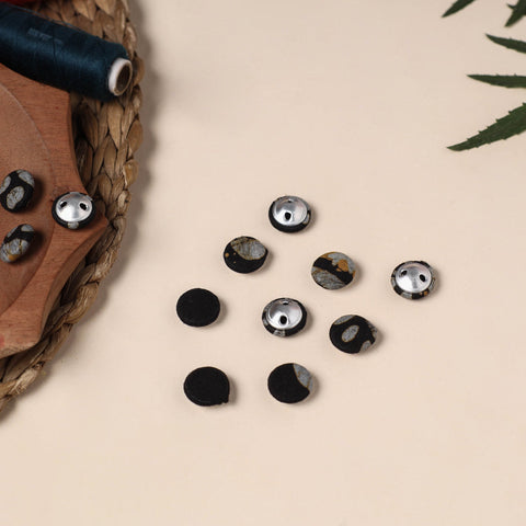  Buttonbaaz Handmade Fabric Button Small 