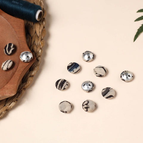  Buttonbaaz Handmade Fabric Button Small 