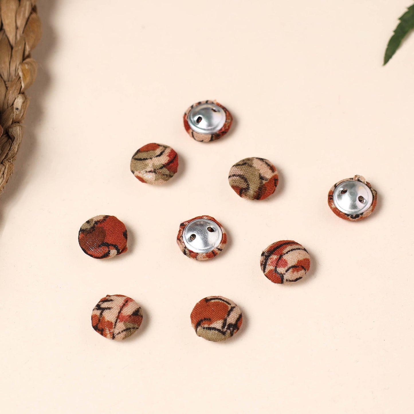  Buttonbaaz Handmade Fabric Button Small 