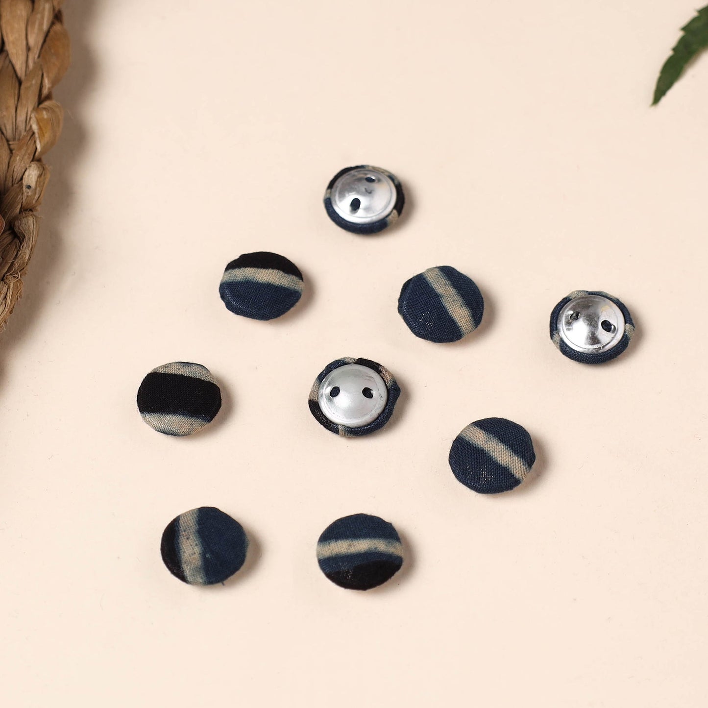  Buttonbaaz Handmade Fabric Button Small 