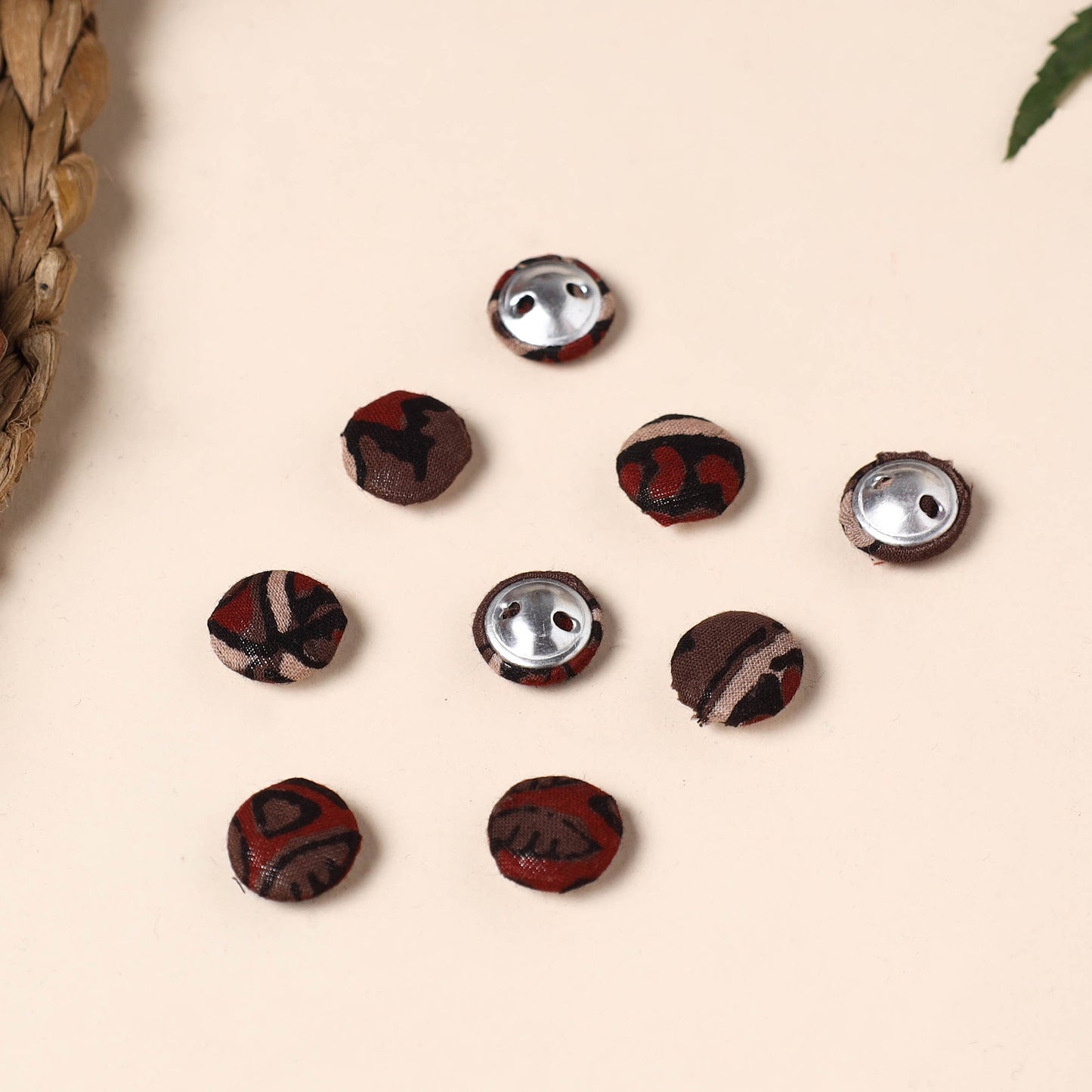  Buttonbaaz Handmade Fabric Button Small 