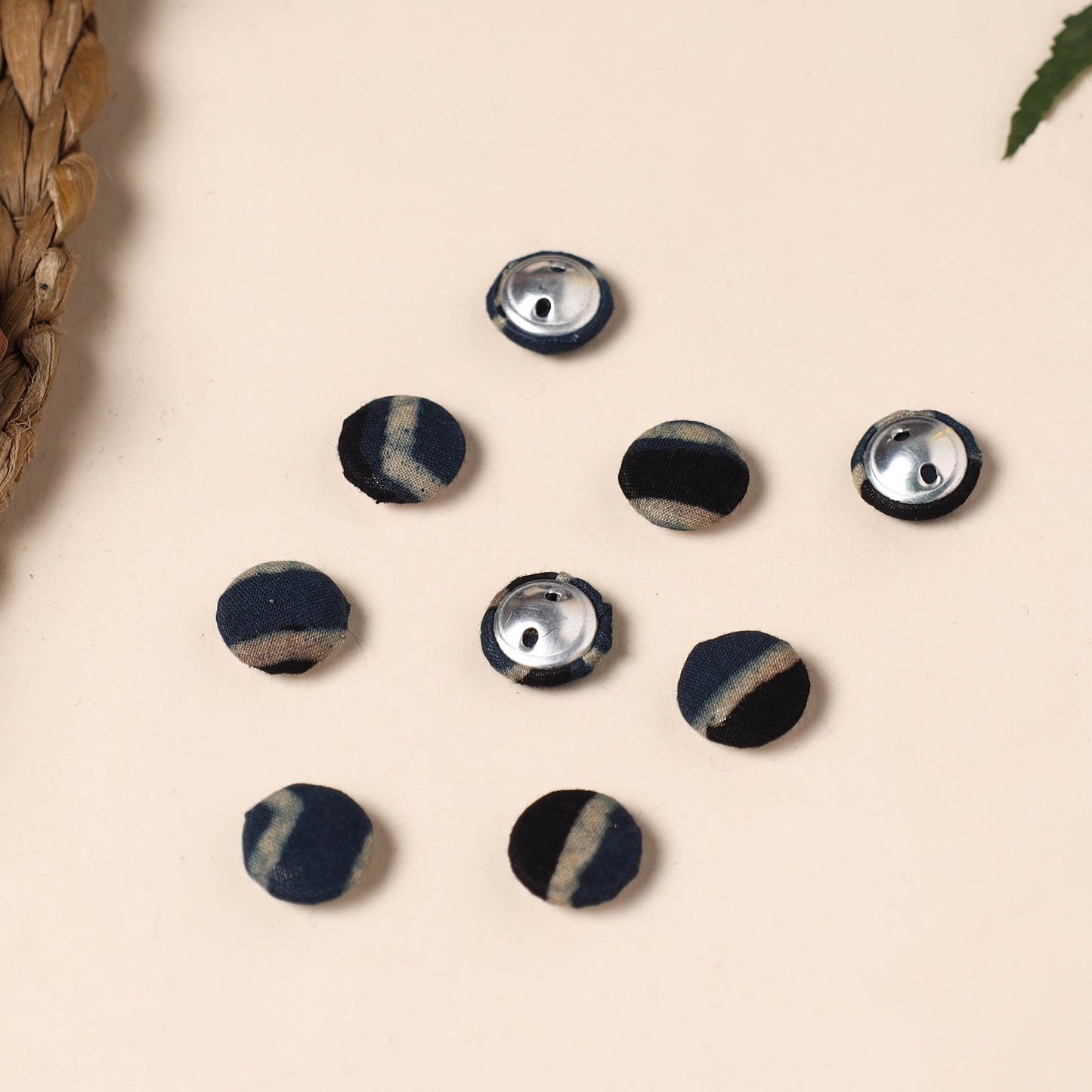  Buttonbaaz Handmade Fabric Button Small 