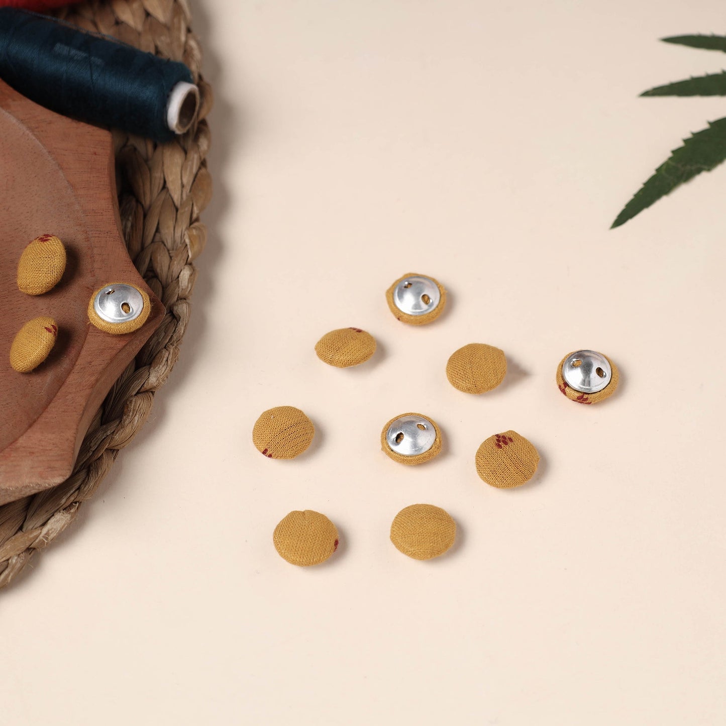  Buttonbaaz Handmade Fabric Button Small 