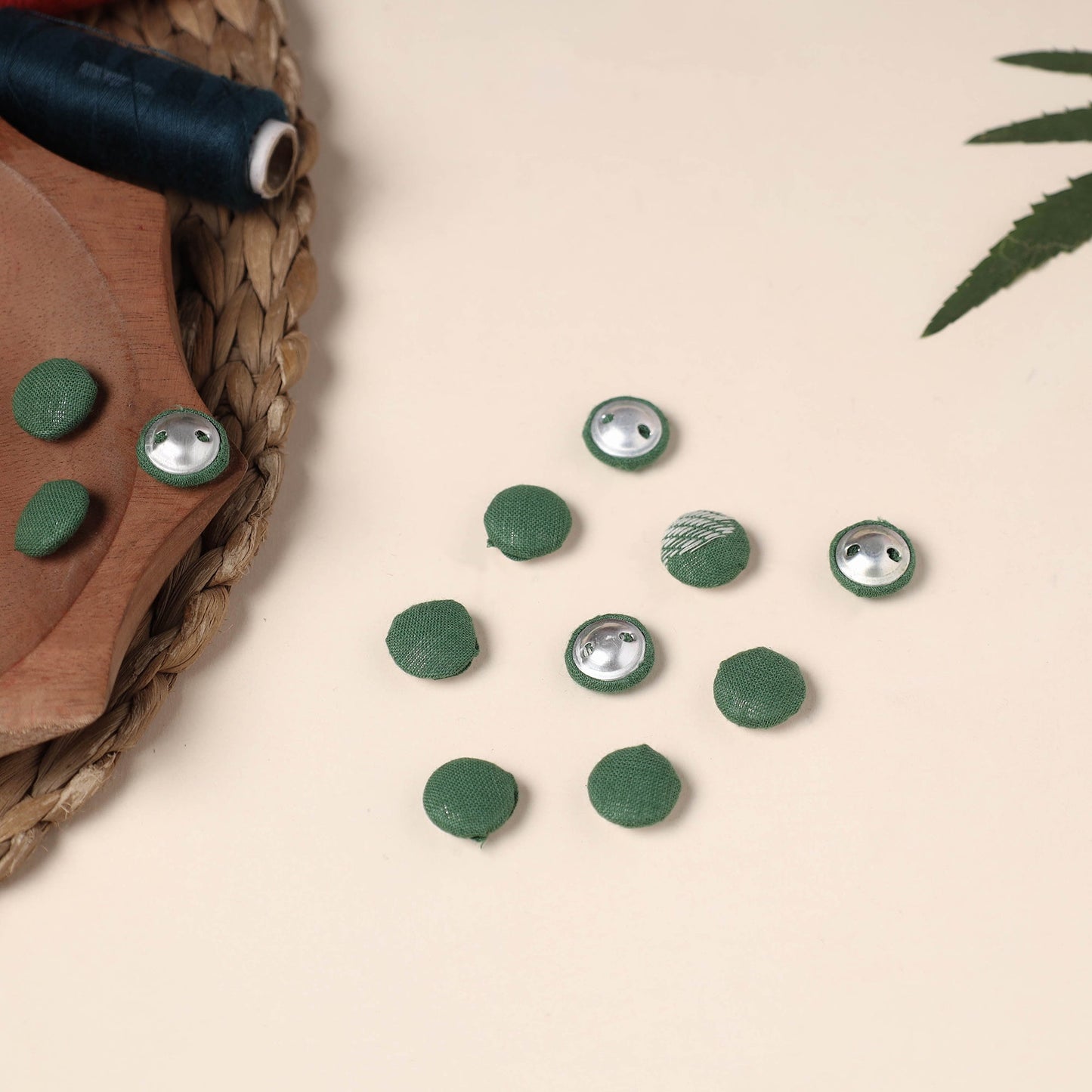  Buttonbaaz Handmade Fabric Button Small 