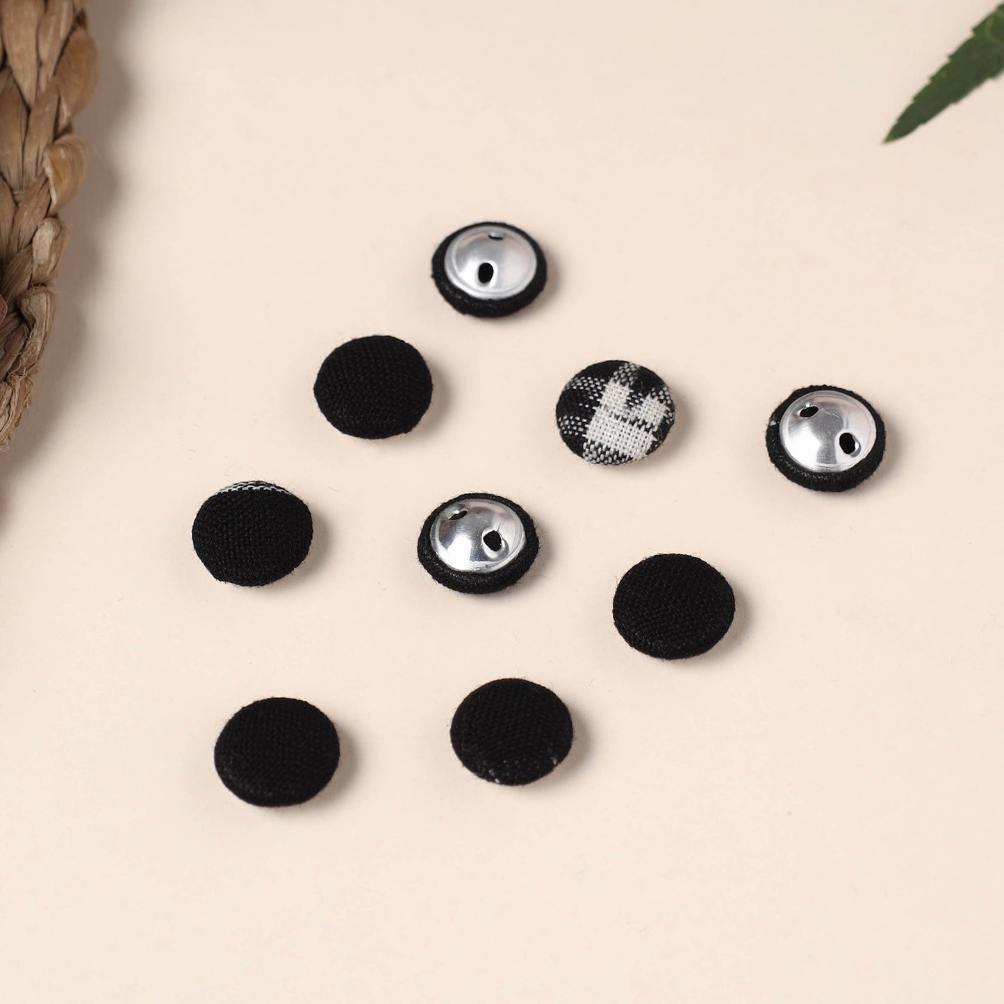  Buttonbaaz Handmade Fabric Button Small 