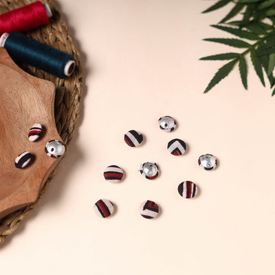  Buttonbaaz Handmade Fabric Button Small 