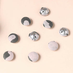 Buttonbaaz Handmade Fabric Button Small 