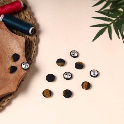  Buttonbaaz Handmade Fabric Button Small 