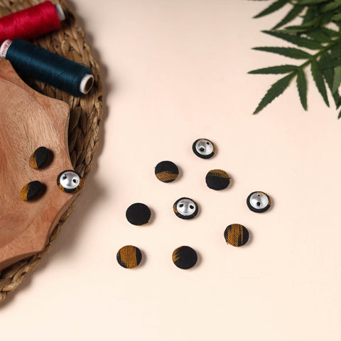 Buttonbaaz Handmade Fabric Button Small 
