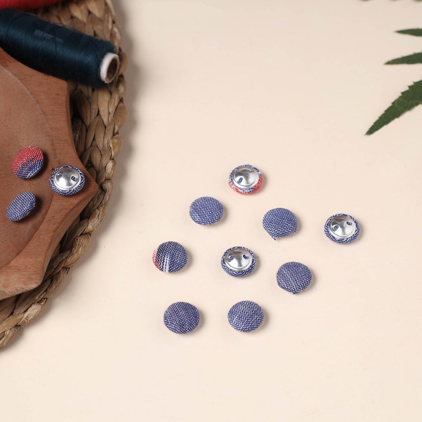  Buttonbaaz Handmade Fabric Button Small 