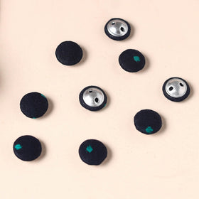  Buttonbaaz Handmade Fabric Button Small 