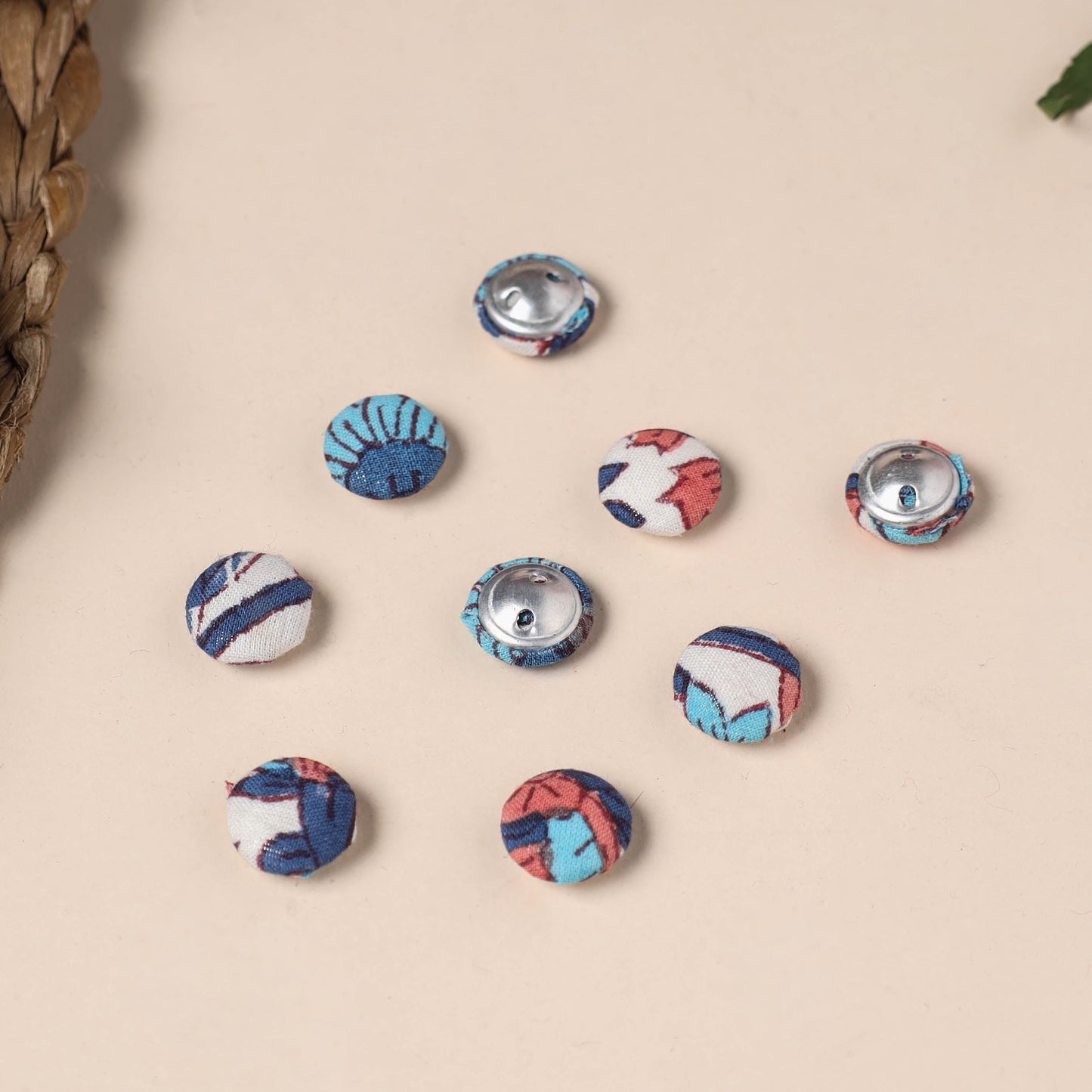  Buttonbaaz Handmade Fabric Button Small 