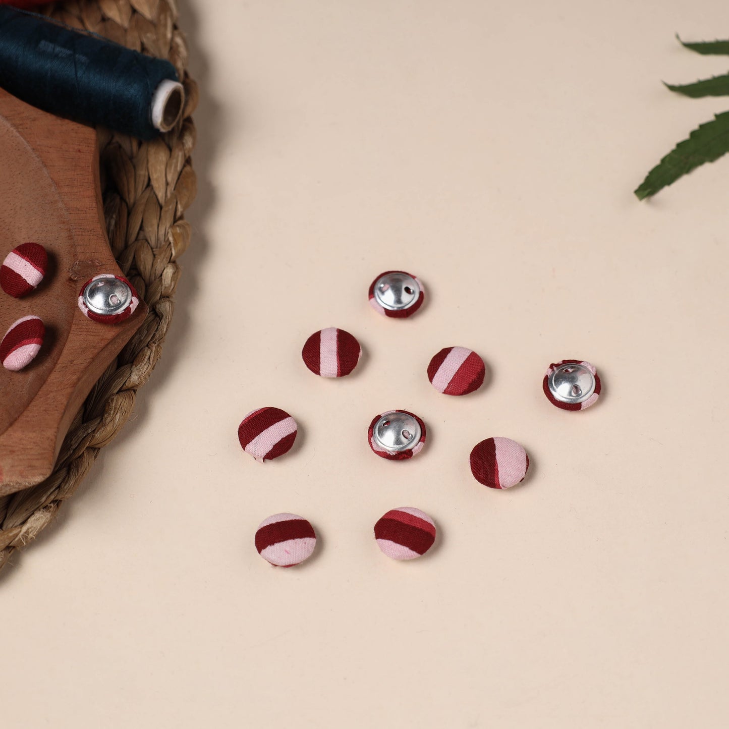  Buttonbaaz Handmade Fabric Button Small 