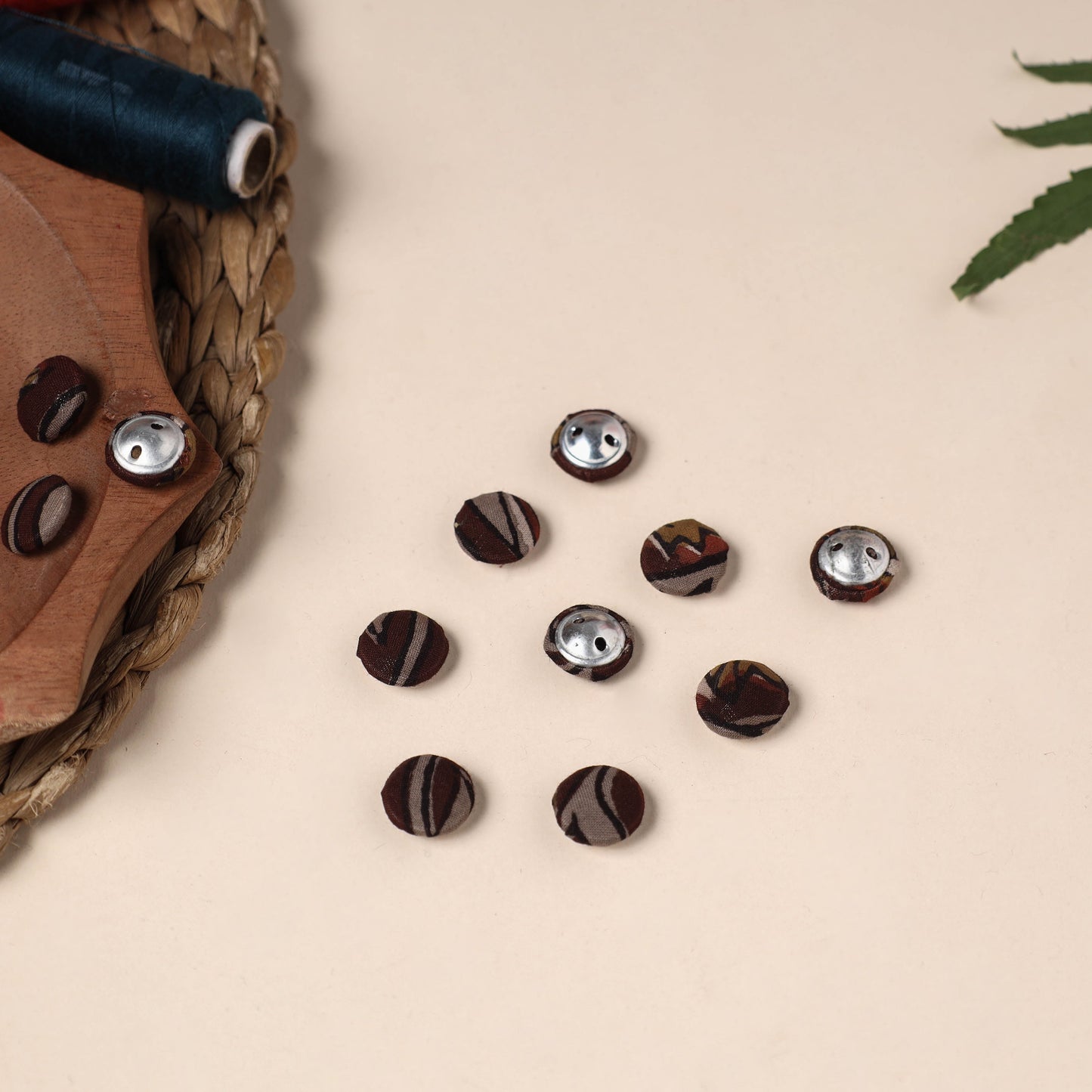  Buttonbaaz Handmade Fabric Button Small 