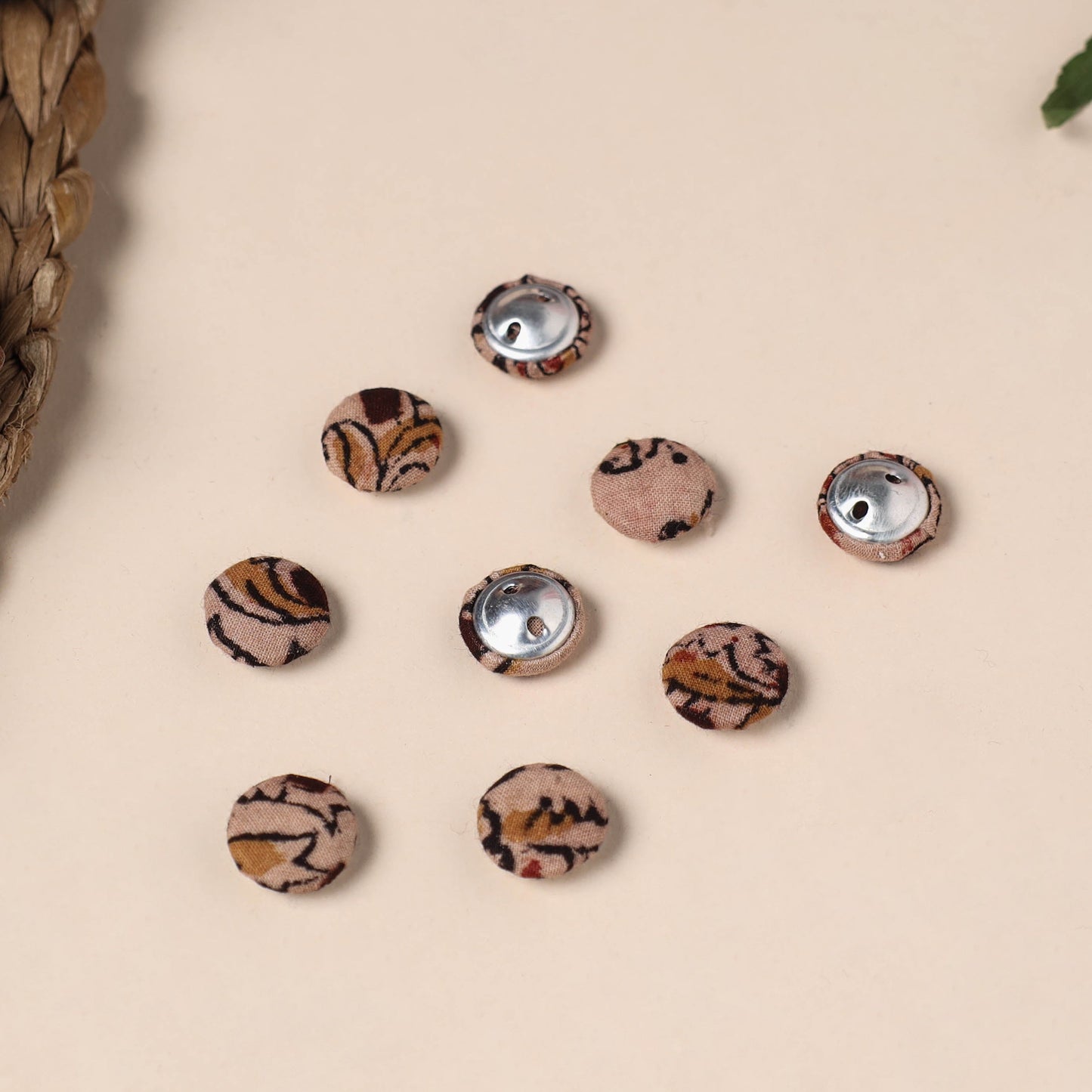  Buttonbaaz Handmade Fabric Button Small 